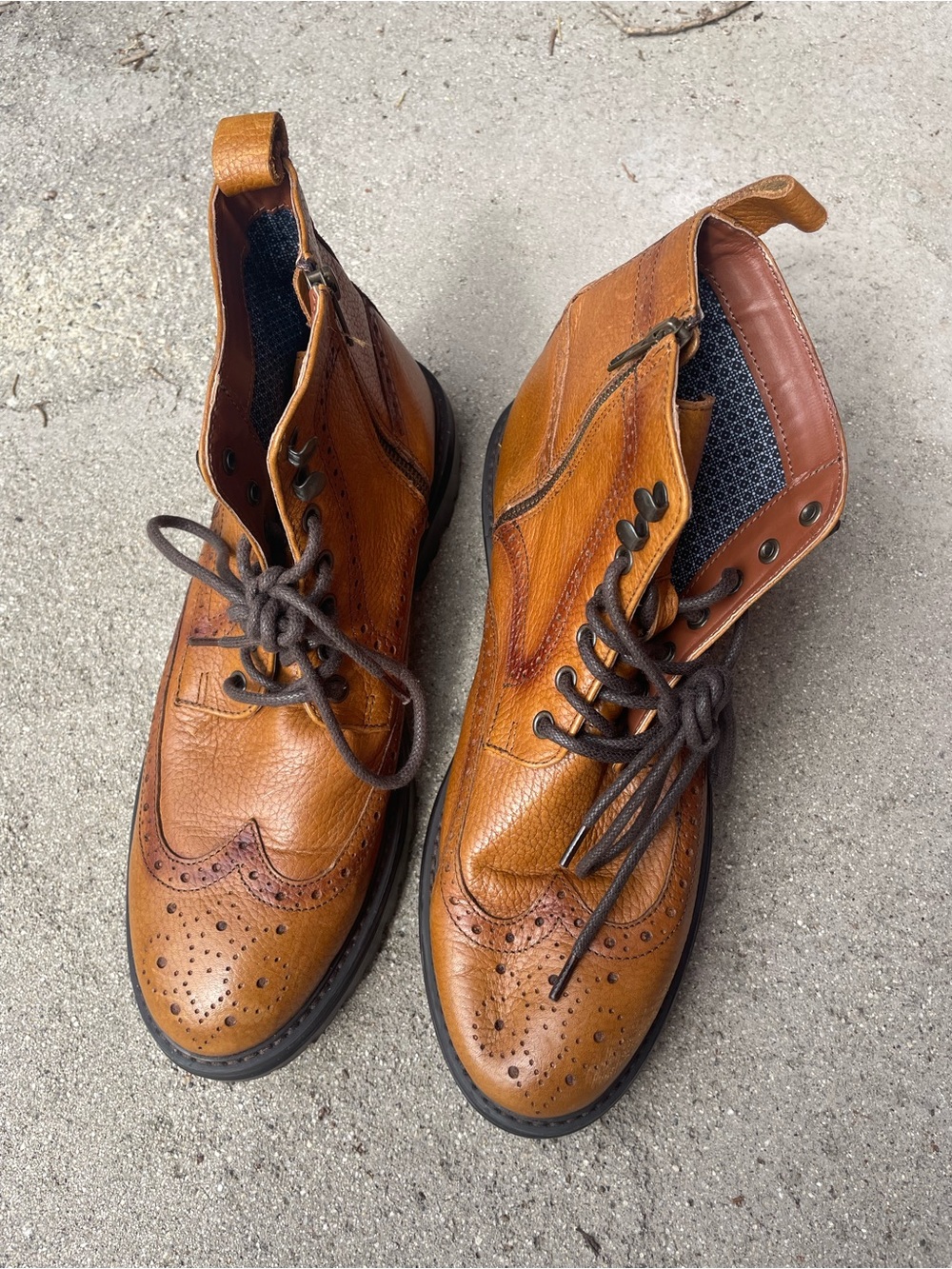 Vince Camuto Tan Leather Brogue Chukka Boots